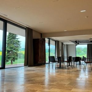 94a3e380-f754-4a91-b7a6-e49596b8f253